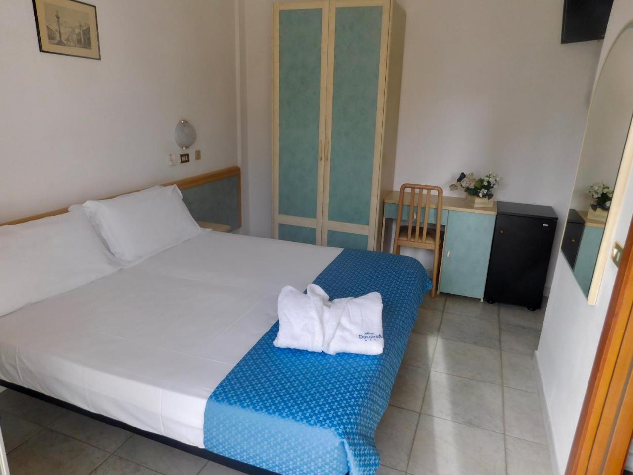 Hotel Dolores Rimini Luaran gambar