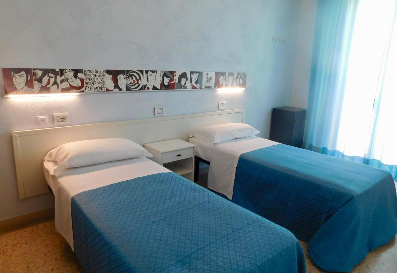 Hotel Dolores Rimini Luaran gambar